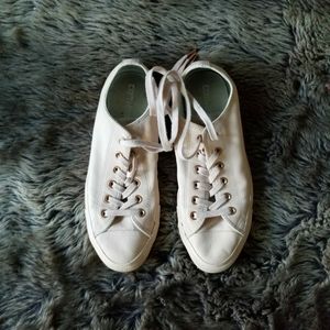 Converse Chuck-Taylor Pastel Leather Ox Sneaker